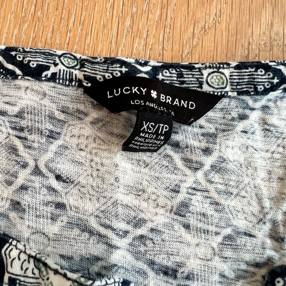 Sleeveless Lucky Brand Patterned Top - Green White and Navy Blue - Picture 4 of 6
